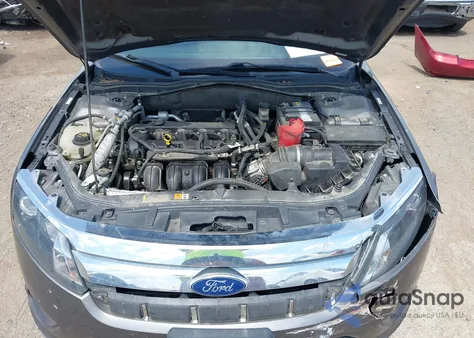 2010 Ford Fusion Se z USA, uszkodzony, nr VIN 3FAHP0HA2AR291734